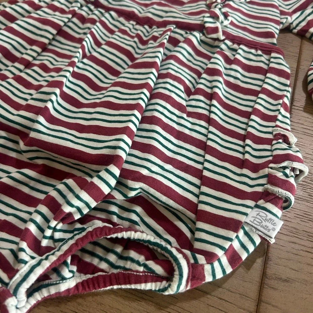 Ruffle Butts Holiday Bubble Romper Bodysuit 18-24 Months